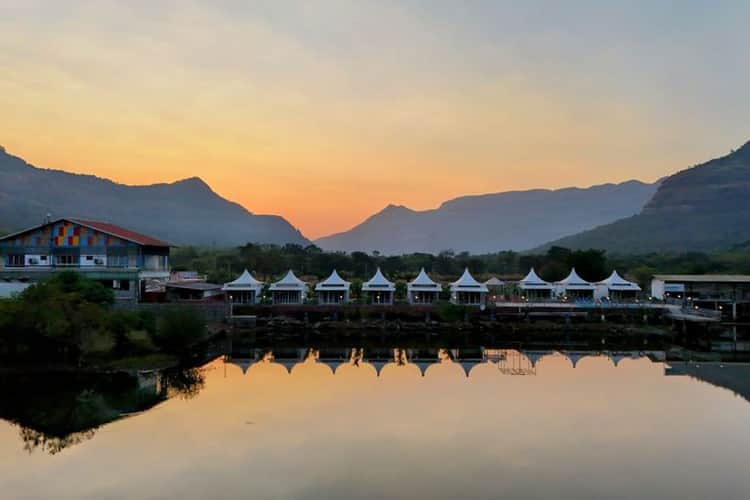 Lake Forest Resort